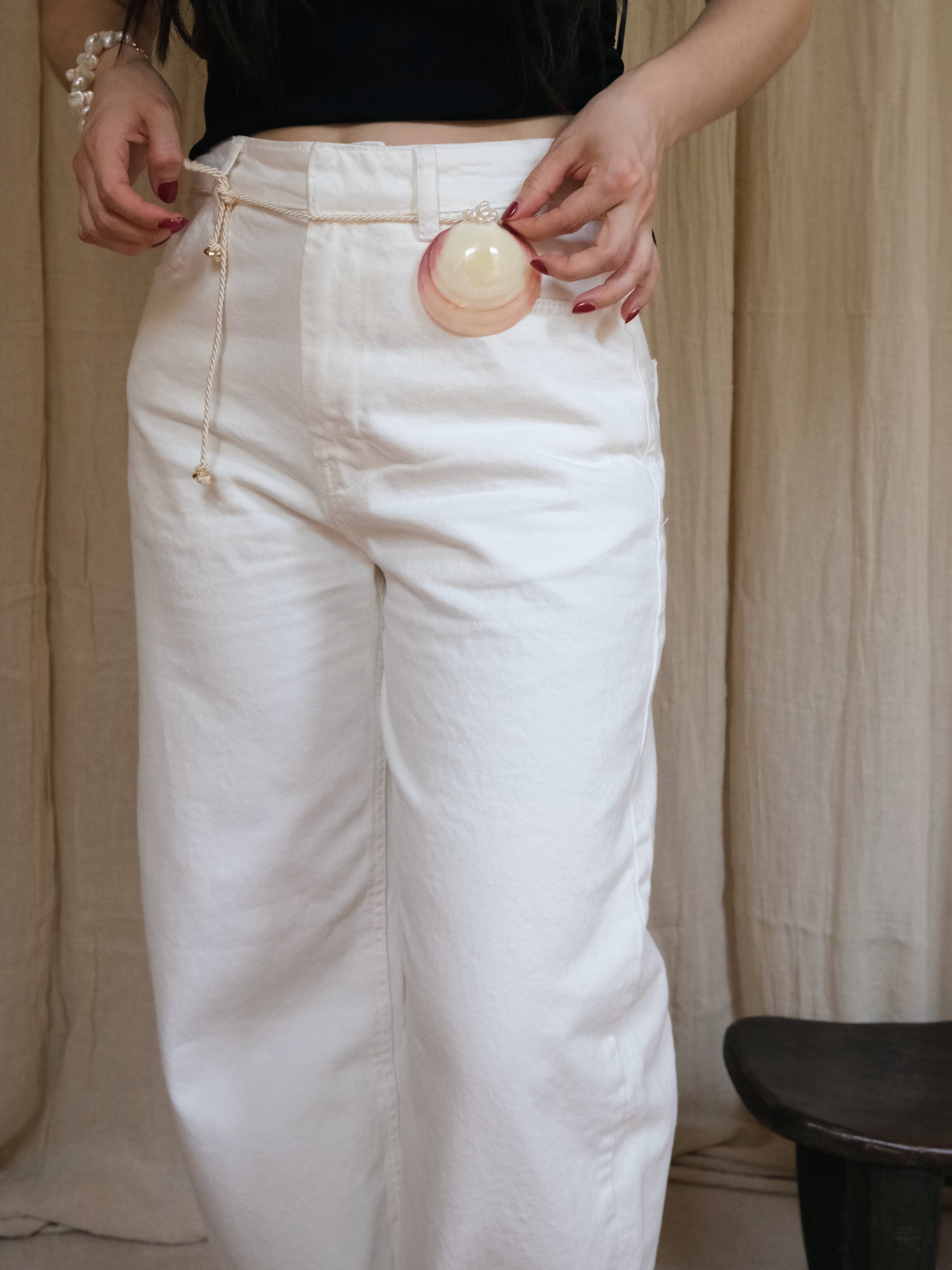 Clam Shell Pendant & Belt