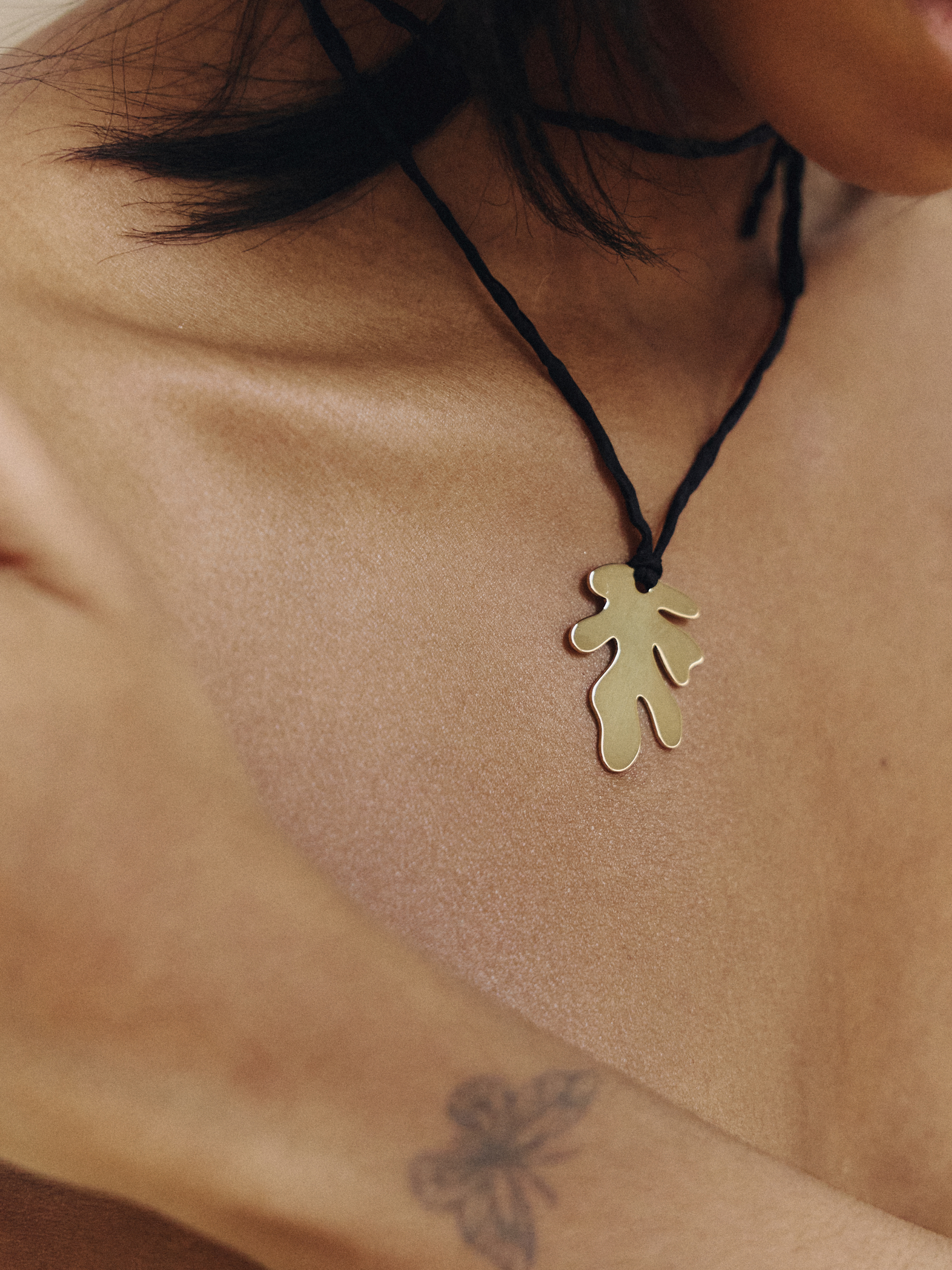 Leaf on a string Pendant