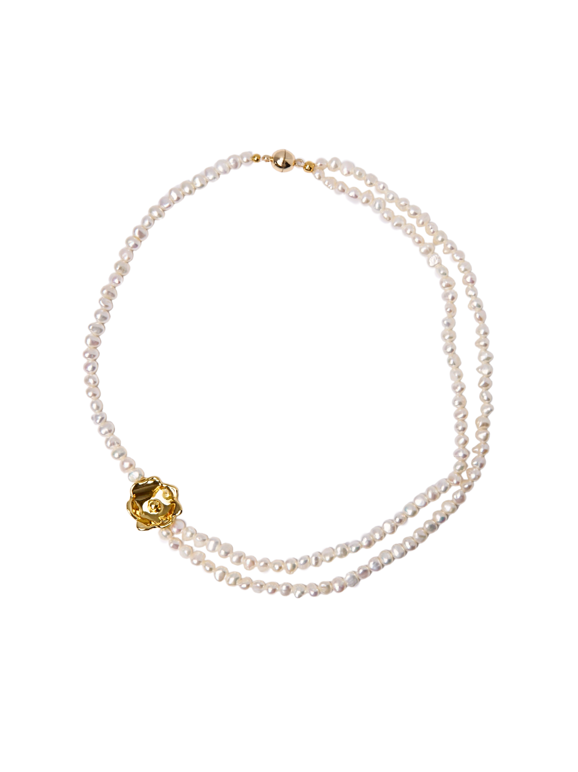 Snowdrops Collar