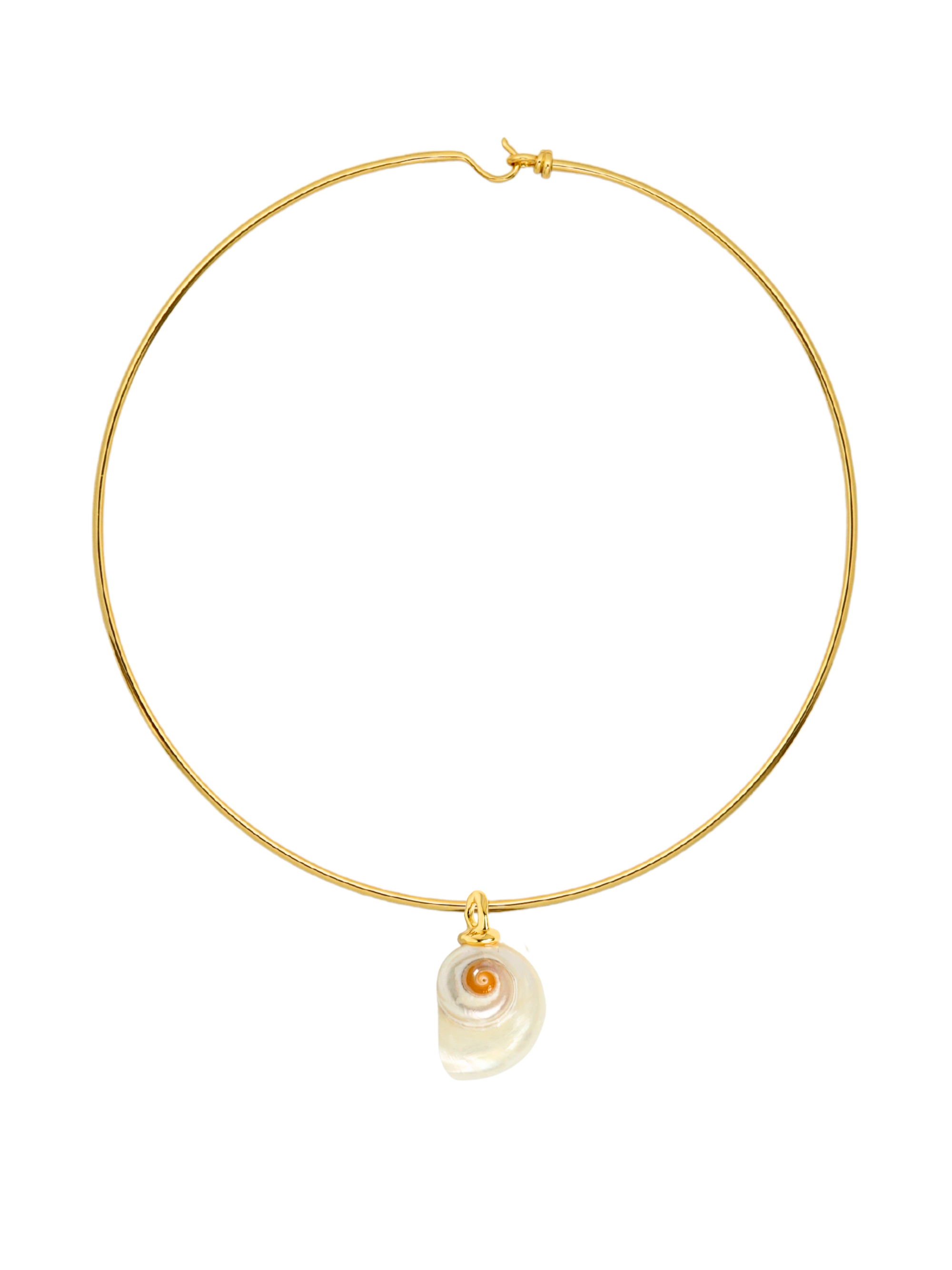 Shell Charm Wire Collar